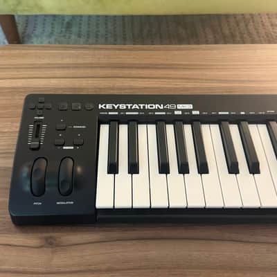 M-Audio Keystation 49 MkIII MIDI Keyboard Controller 2019 - Present - Black image 2