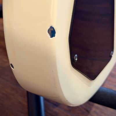Fender Prodigy Active Bass Arctic White 1991 w/ HSC image 10