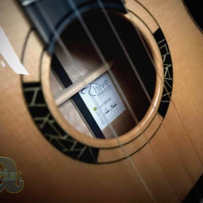 RARE HIVE HORNET CSTM TENOR UKULELE W/MSTR GRADE ADIRONDACK SPRUCE+QUILTED MAPLE—GORGEOUS TONE AND LOOKS!!! image 9