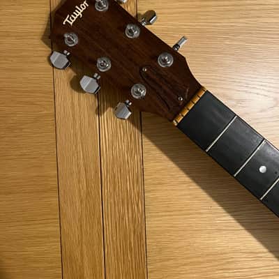 Taylor 310-CE 2006 Guitar NT Neck image 2