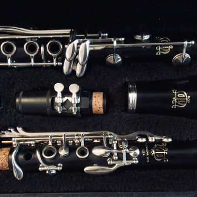 💥Leblanc V7214PC Vito Clarinet Complete Outfit Like NEW! image 1