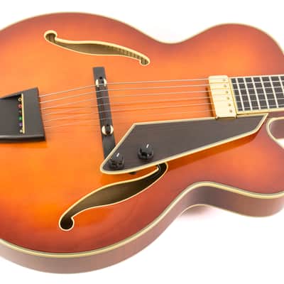 D'Aquisto New Yorker Jr DQ-NYE-Jr Honey Burst image 2