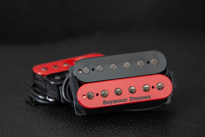 Seymour Duncan Nazgul Trembucker and Sentient Neck Set 2024 - Black and Red image 1