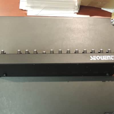 Sequential Prophet Rev 2-16 (used) [Three Wave Music] image 4