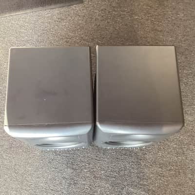JBL LSR4326P Powered Monitor Pair image 7