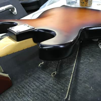 Peavey T-15 1981 - 1983 - Sunburst image 7
