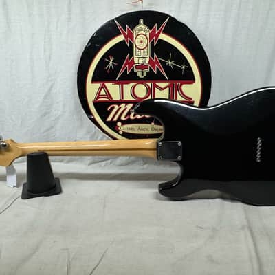 Hamer USA Daytona Guitar S-style with Case - Black / Maple neck image 8