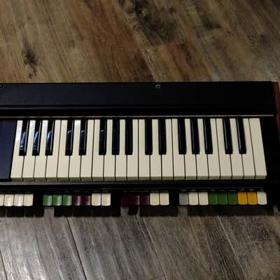 Roland Sh 2000 [372707] (08/24) image 3