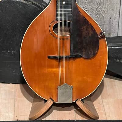 Fantastic Gibson Style A Mandolin 1917 Natural, Original Pickguard & Case, Includes a fresh Pro Setup ! image 19