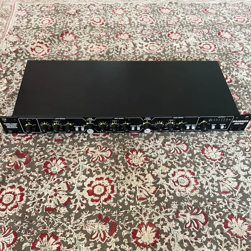 (Boxed) Drawmer 1976 Stereo Saturation and Width Processor 2019 - Present - Black image 1