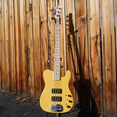 G&L USA Fullerton Deluxe ASAT Bass Butterscotch Blonde 4-String Electric Bass Guitar w/ Gig Bag (2024) image 6