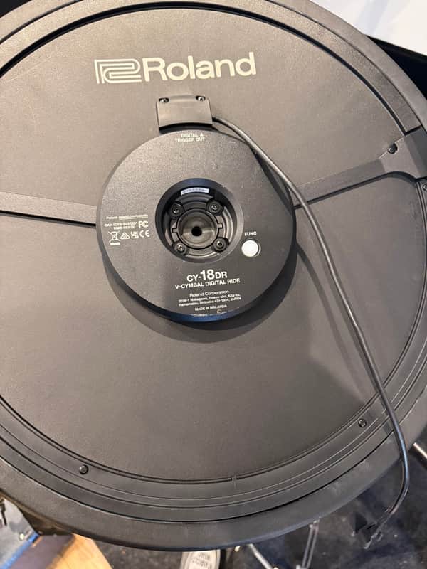 Roland CY-18DR V-Cymbal 18" Ride Pad  - Black image 1