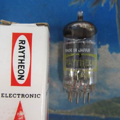 NOS Raytheon 7025(12ax7) Vintage Preamp Driver Tube, Low Noise 1960s, Japan, Brand New, Ex Sound 1960s image 2
