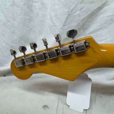 Fender Stratocaster Guitar with Case - CIJ mij Crafted In Japan 2002 - 2004 image 9