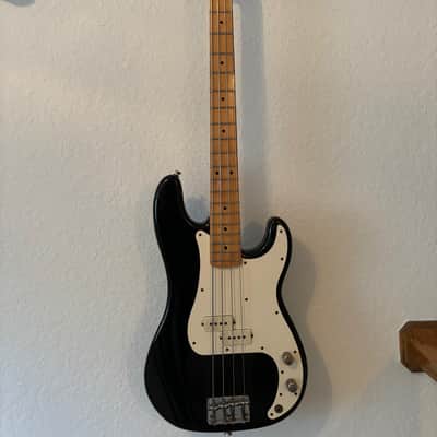 1982 Fender Precision Bass image 1