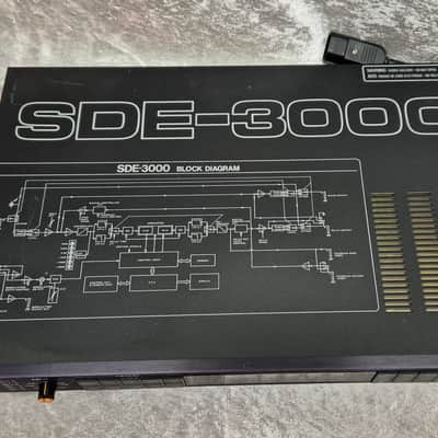 Roland SDE-3000 Digital Delay 1983 - 1994 - Black image 2