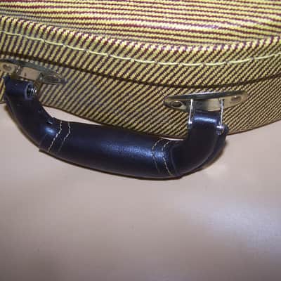 Vintage Style Fender Telecaster Thermometer Shaped Yellow/Gold Tweed Guitar Case, RARE Color Combo image 8