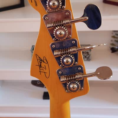 Fender Hama Okamoto 2023 Bass Precision Jazz - Vintage White image 5