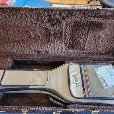 Godin Deluxe Hardshell Tour Case image 11