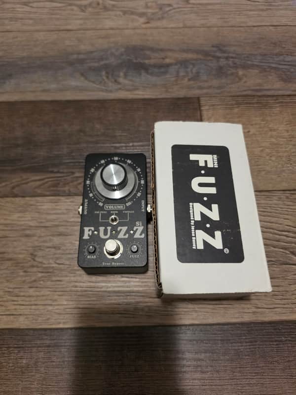 ギター King Tone miniFUZZ Si King Tone Guitar MiniFuzz Si | Reverb