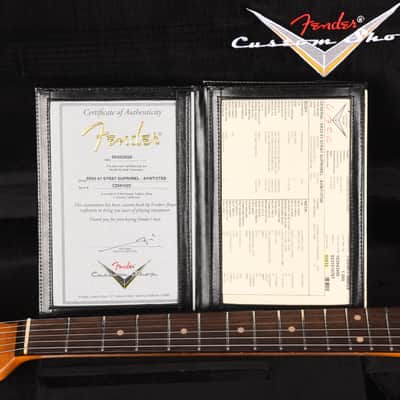 Fender Custom Shop Special Edition 1961 Stratocaster Super Heavy Relic Aged Vintage White over 3-Tone Sunburst (Serial #CZ591622) image 9