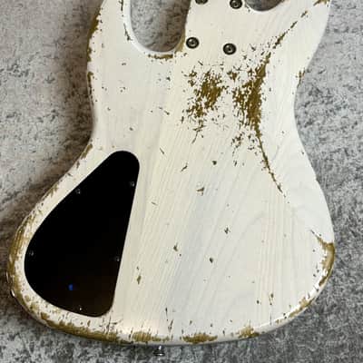 Xotic 5- and 6-String Basses | Reverb