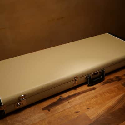 Fender 1963 Stratocaster Custom Shop HREL 2022 -  Aged Surf Pearl image 19