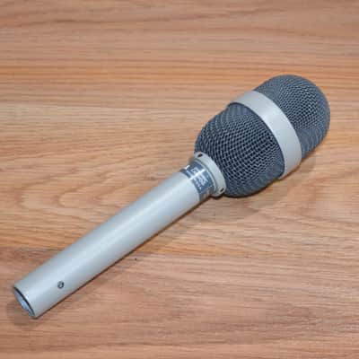 Electro-Voice PL95A Dynamic Cardioid Microphone image 3