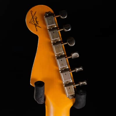 2024 Fender 1960 Stratocaster Heavy Relic - Aged Sonic Blue Over 3-Color Sunburst image 7