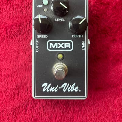 MXR M68 Uni-Vibe （箱・説明書付き） ユニヴァイブ　ジャンク品 MXR M68 Uni-Vibe （新品/送料無料）【楽器検索デジマート】