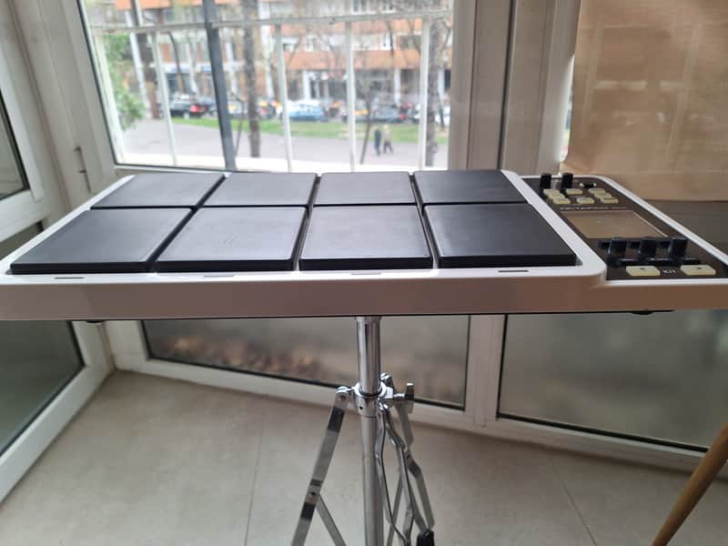 Roland SPD-30-WH Octapad MkII 8-Zone Digital Percussion Pad 2010s - White image 1