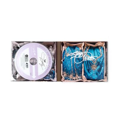 Dolly Parton - An Evening With... - Autographed CD/DVD w/ T-Shirt from Dolly Parton image 2