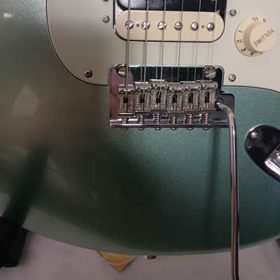 Fender American Professional II Stratocaster HSS with Maple Fretboard 2020 - Present - Mystic Surf Green image 3