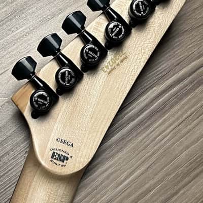 ESP Sonic The Hedgehog Guitar III - Classic Sonic Edition 2120243 image 11