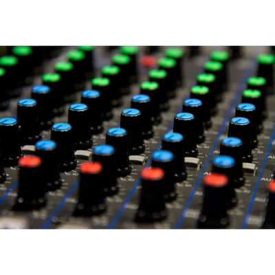 Yamaha MG12XU 12-Input 4-Bus Mixer with Effects image 12