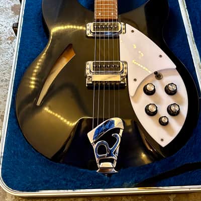 Rickenbacker 330 guitar 2001 - Jetglo original vintage USA image 3