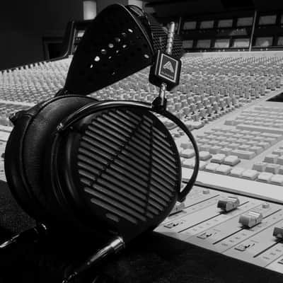 AUDEZE LCD-MX - Planar Magnetic Over Ear Studio Headphones - NEW! image 6