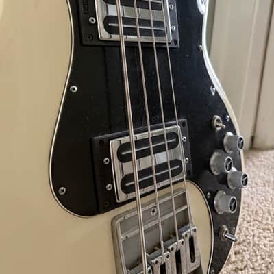 Peavey T40 1982 - White with EGC Aluminum Neck image 2