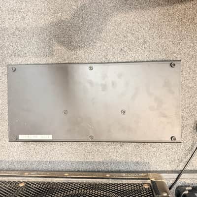 Line 6 FBV Shortboard – Foot Controller w/ Expression Pedal for Spider Amps image 7