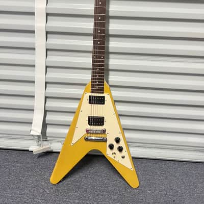 Gibson Flying V “Primavera” —short-run model, 1994, rare image 1