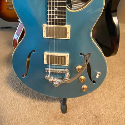 Eastman Romeo LA 2023 - Blue image 2
