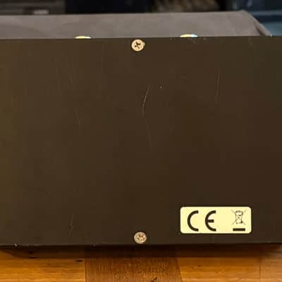 Collision Devices - Black Hole Symmetry image 4
