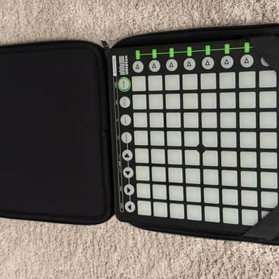 Novation Launchpad 2010’s - Black image 7
