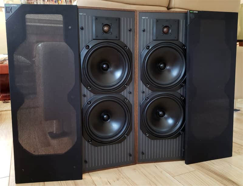 KEF Vintage C40 Speakers in Walnut Finish, Beautiful Sound and