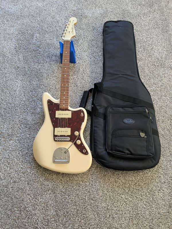 Fender Vintera '60s Jazzmaster with Pau Ferro Fretboard 2019 - 2023 - Olympic White