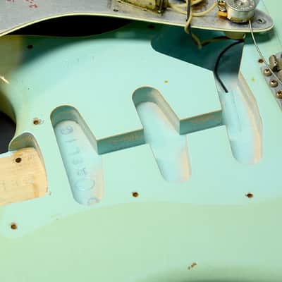 Fender Custom Shop 1960 Stratocaster Relic Sonic Blue 2001' image 15