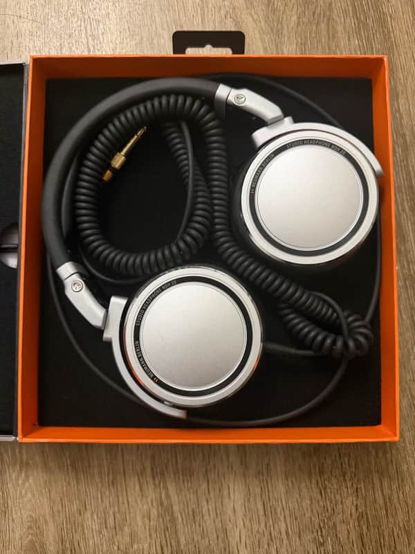 Neumann NDH 20 Dynamic Studio Monitoring Headphones 2019 - Present - Nickel image 1