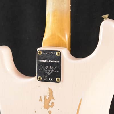 Mint Fender Limited Edition '59 Stratocaster - Relic Super Faded Aged Shell Pink image 10