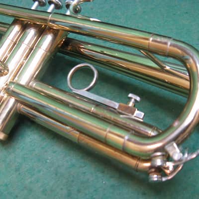 Bach 1530 Trumpet - Reconditioned - Original Case & 7C MP image 5