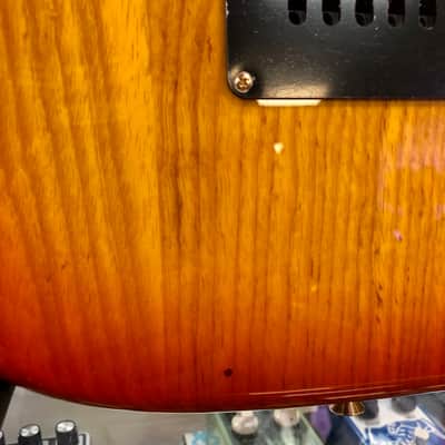 Fender American Custom Stratocaster NOS, Ebony Fingerboard, Sienna Sunburst 2026 image 18
